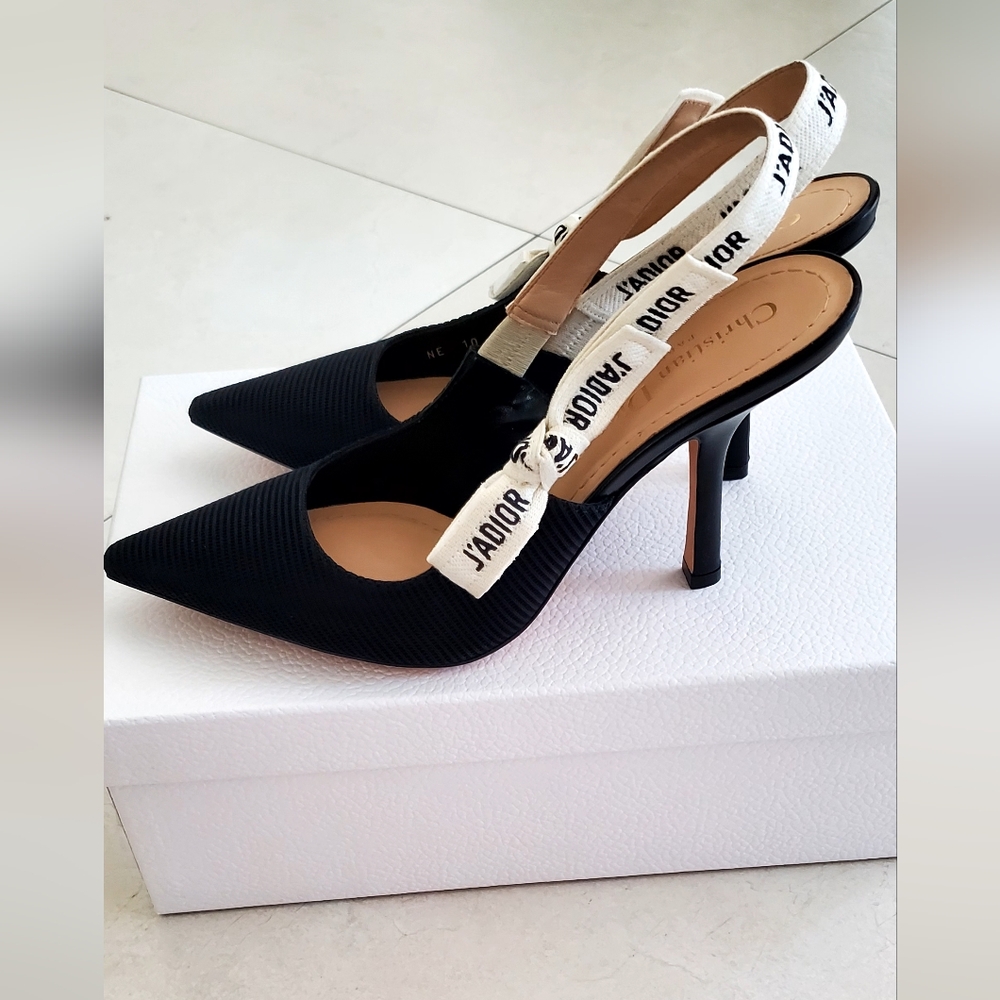J'Adior Slingback Pump brand New, Never Worn - Picture 5 of 6